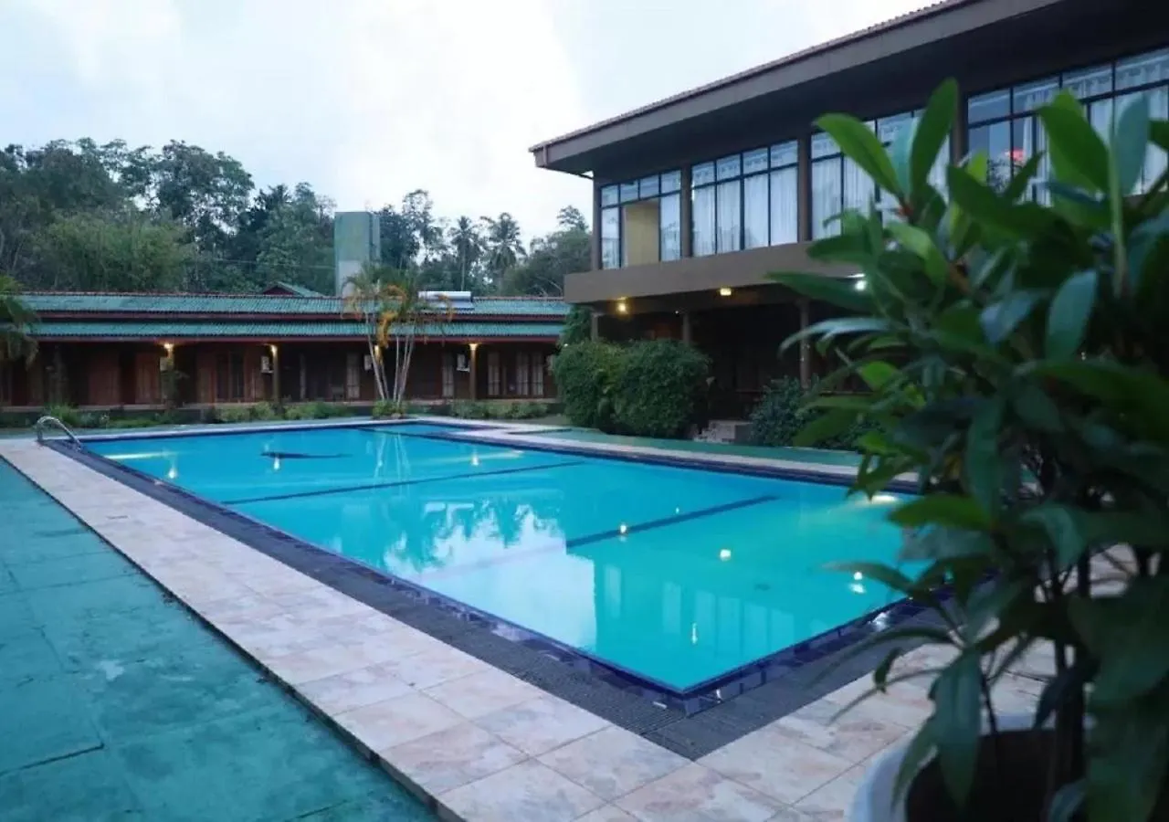 *** Hotel Dampe Resort Piliyandala Sri Lanka